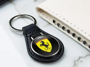 Ferrari Anelli Chiavi Personalizzati In Pelle Chic Forza